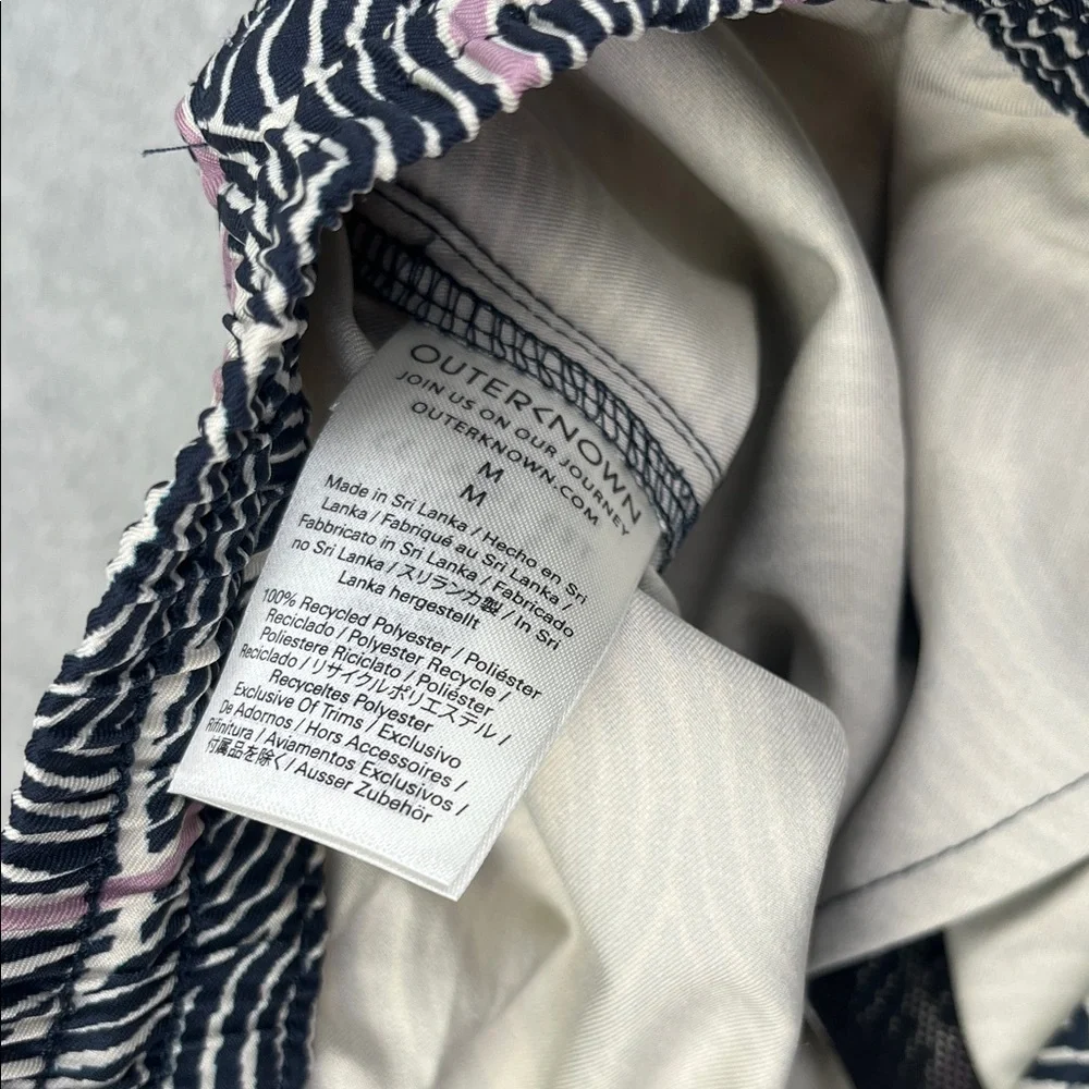 NEW Outerknown M Men's Black, White, Purple Swirl‎ Patterned Swim Trunks